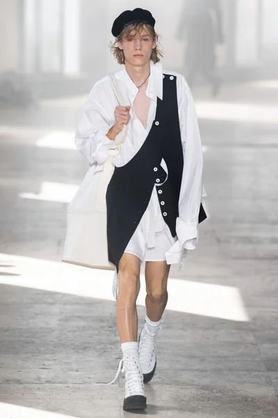 Look 6